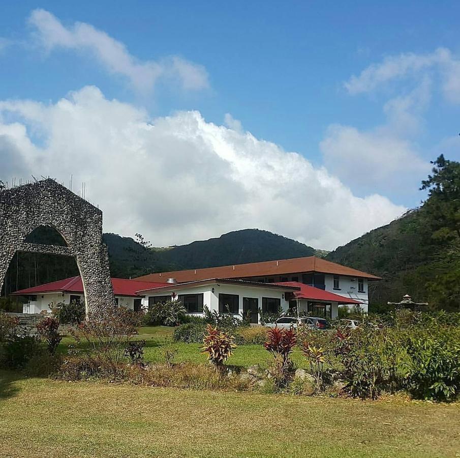 Hotel Campestre El Valle de Anton Bagian luar foto